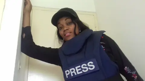 Reporter jusqu'au bout: le gilet PRESS.